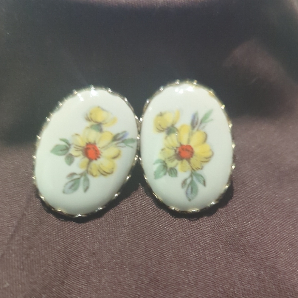 Floral Oval Earrings with Gold Trim